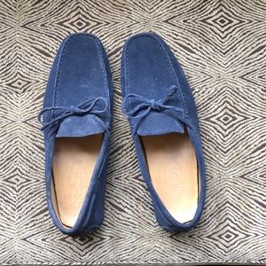 Tods men’s suede driving shoe. Great condition.